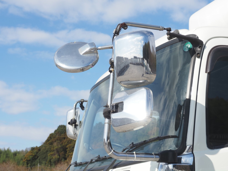 日野 冷凍バン プロフィア|中古トラックの販売・買取・査定のアイナビ