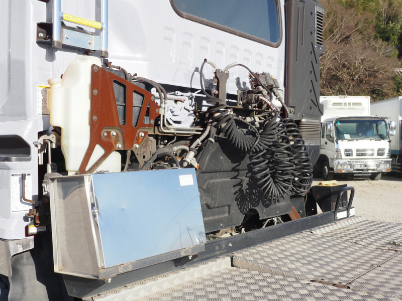 いすゞ トラクタ ギガ|中古トラックの販売・買取・査定のアイナビ