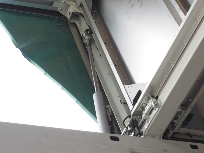 いすゞ ウイング車 ギガ|中古トラックの販売・買取・査定のアイナビ