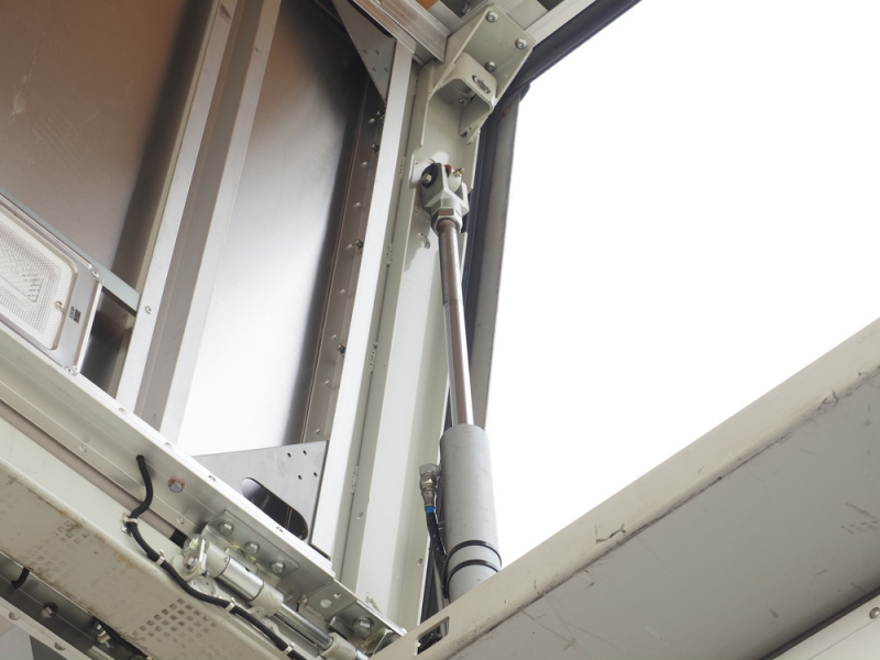 いすゞ ウイング車 ギガ|中古トラックの販売・買取・査定のアイナビ