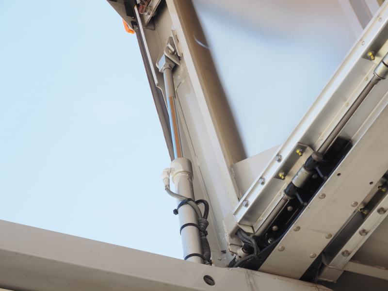 いすゞ ウイング車 フォワード|中古トラックの販売・買取・査定のアイナビ