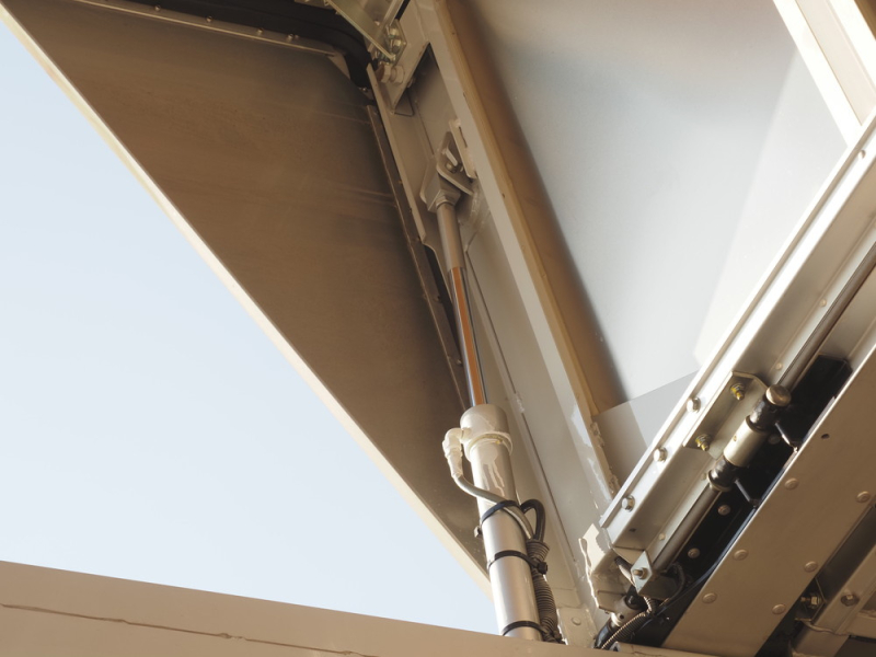 いすゞ ウイング車 フォワード|中古トラックの販売・買取・査定のアイナビ