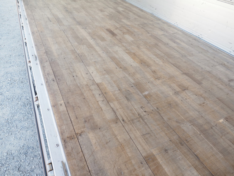 いすゞ ウイング車 フォワード|中古トラックの販売・買取・査定のアイナビ