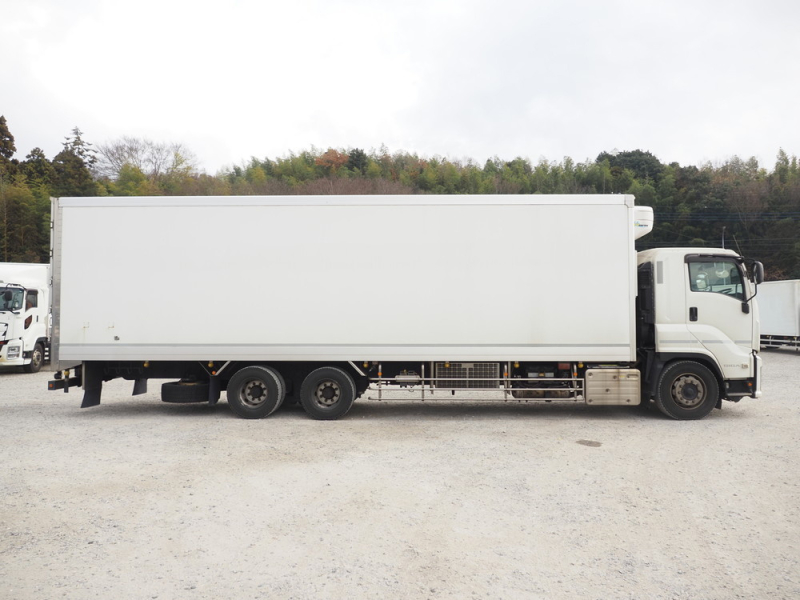 いすゞ 冷凍バン ギガ|中古トラックの販売・買取・査定のアイナビ