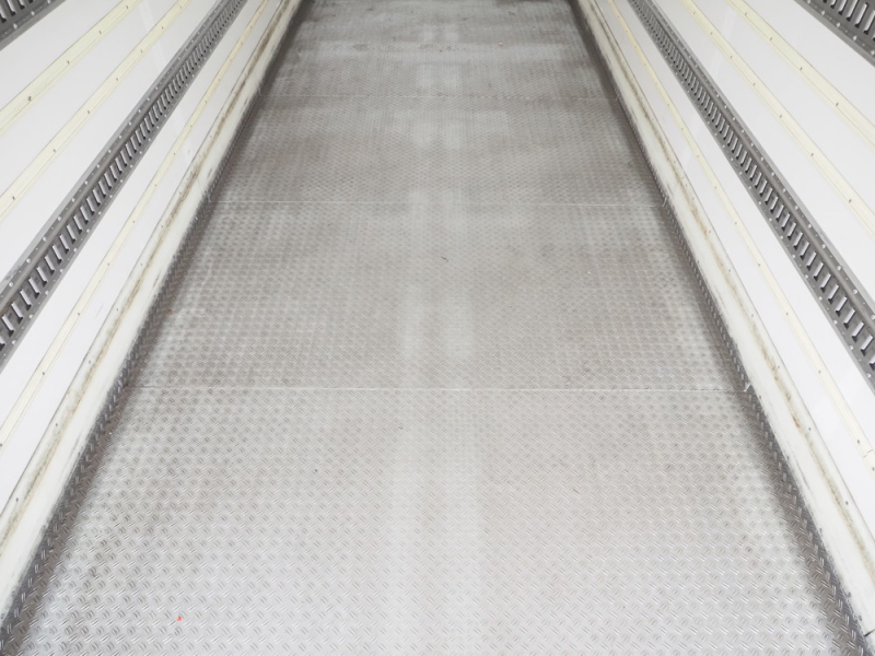 いすゞ 冷凍バン ギガ|中古トラックの販売・買取・査定のアイナビ