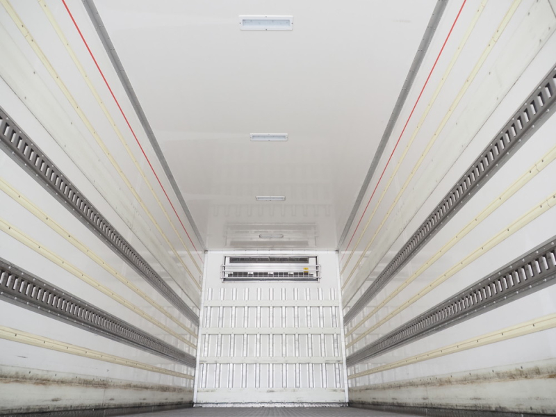 いすゞ 冷凍バン ギガ|中古トラックの販売・買取・査定のアイナビ