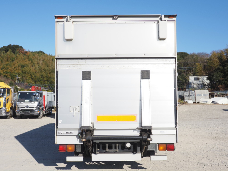 いすゞ バン車 フォワード|中古トラックの販売・買取・査定のアイナビ