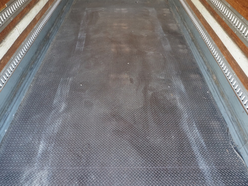 いすゞ バン車 フォワード|中古トラックの販売・買取・査定のアイナビ