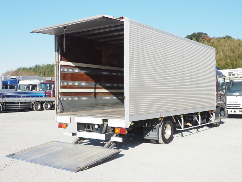 いすゞ バン車 フォワード|中古トラックの販売・買取・査定のアイナビ