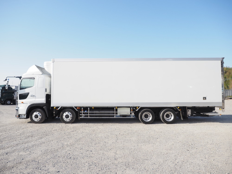 日野 冷凍バン プロフィア|中古トラックの販売・買取・査定のアイナビ