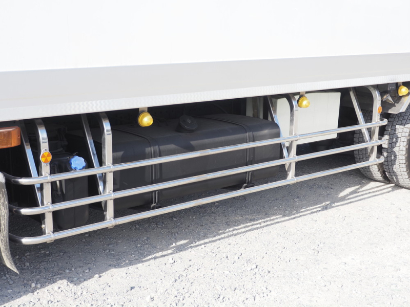 日野 冷凍バン プロフィア|中古トラックの販売・買取・査定のアイナビ