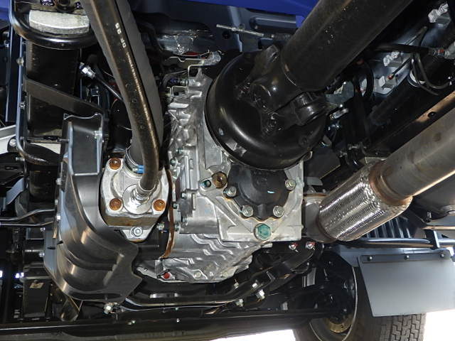 日野 令和7年式 クレーン付きアルミ平 中間ワイド|中古トラックの販売・買取・査定のアイナビ