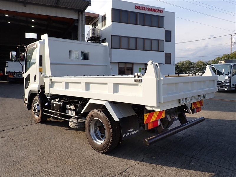 【349897】いすゞ フォワード 土砂ダンプ|中古トラックの販売・買取・査定のアイナビ