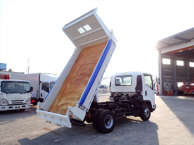 【349897】いすゞ フォワード 土砂ダンプ|中古トラックの販売・買取・査定のアイナビ