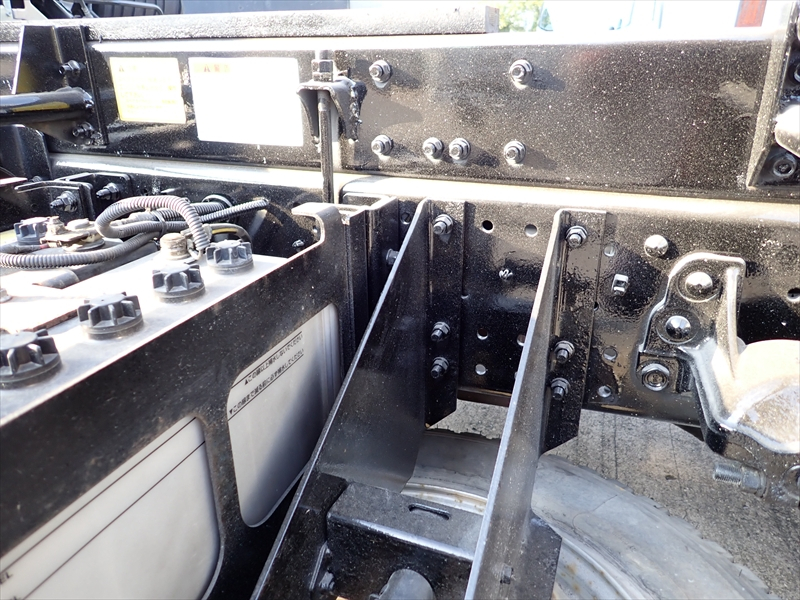 【349897】いすゞ フォワード 土砂ダンプ|中古トラックの販売・買取・査定のアイナビ