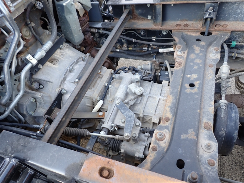 【349897】いすゞ フォワード 土砂ダンプ|中古トラックの販売・買取・査定のアイナビ