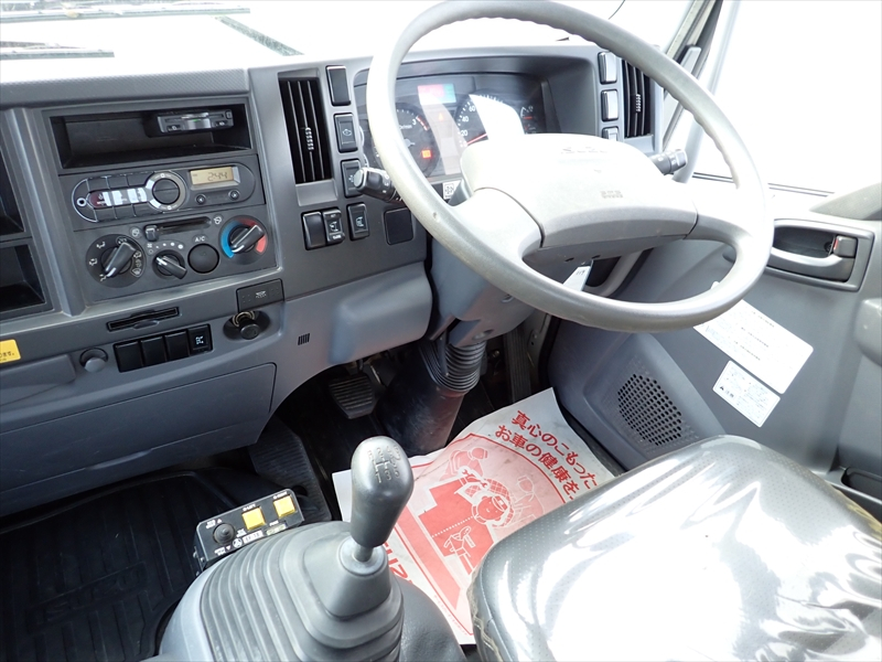 【349897】いすゞ フォワード 土砂ダンプ|中古トラックの販売・買取・査定のアイナビ