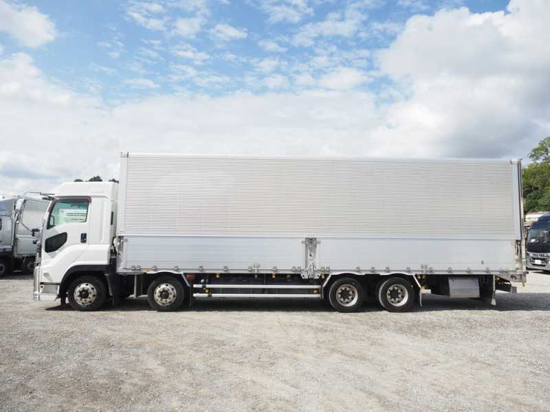 いすゞ ウイング車 ギガ|中古トラックの販売・買取・査定のアイナビ