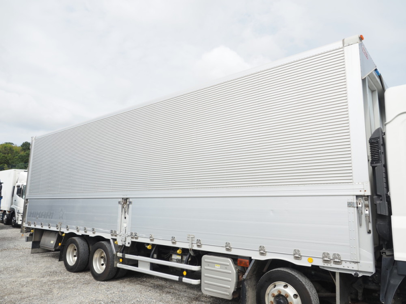 いすゞ ウイング車 ギガ|中古トラックの販売・買取・査定のアイナビ