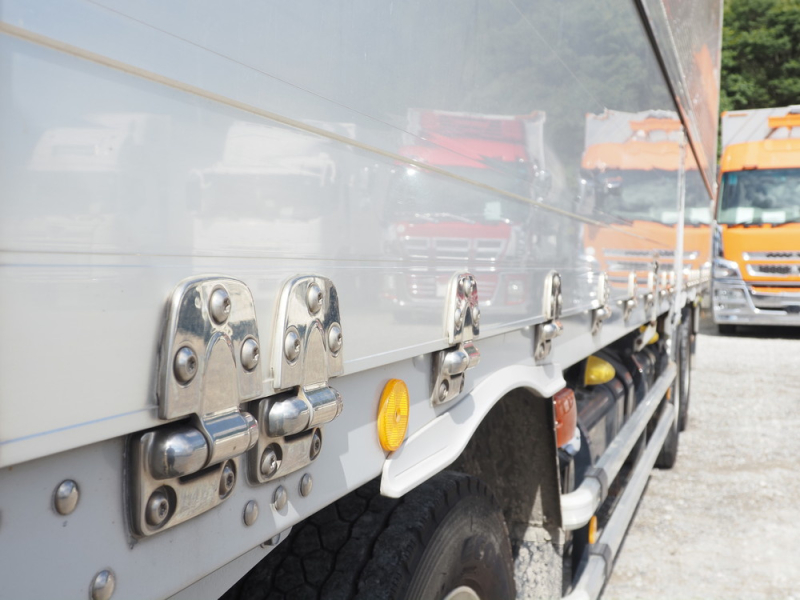 いすゞ ウイング車 ギガ|中古トラックの販売・買取・査定のアイナビ