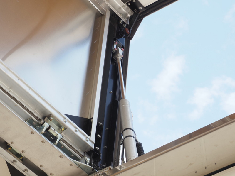 いすゞ ウイング車 ギガ|中古トラックの販売・買取・査定のアイナビ