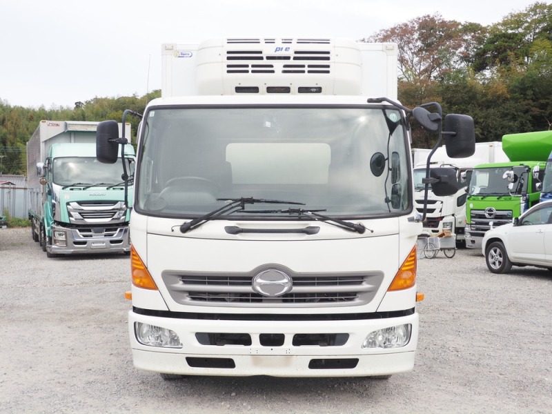 日野 冷凍バン レンジャープロ|中古トラックの販売・買取・査定のアイナビ