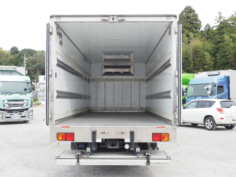 日野 冷凍バン レンジャープロ|中古トラックの販売・買取・査定のアイナビ