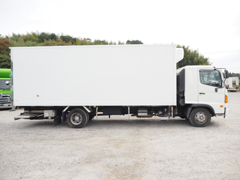 日野 冷凍バン レンジャープロ|中古トラックの販売・買取・査定のアイナビ