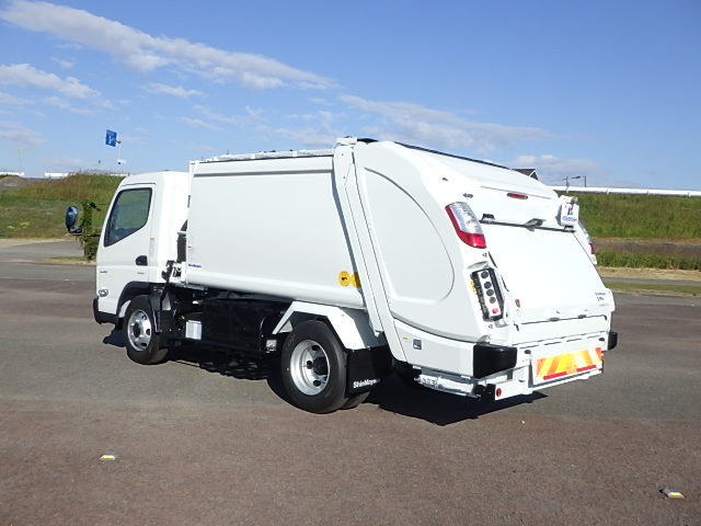 三菱キャンター☆6.0㎥プレス式塵芥車☆新明和製|中古トラックの販売・買取・査定のアイナビ