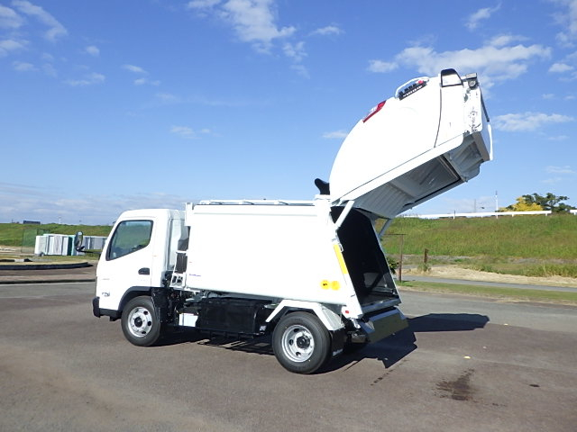 三菱キャンター☆6.0㎥プレス式塵芥車☆新明和製|中古トラックの販売・買取・査定のアイナビ