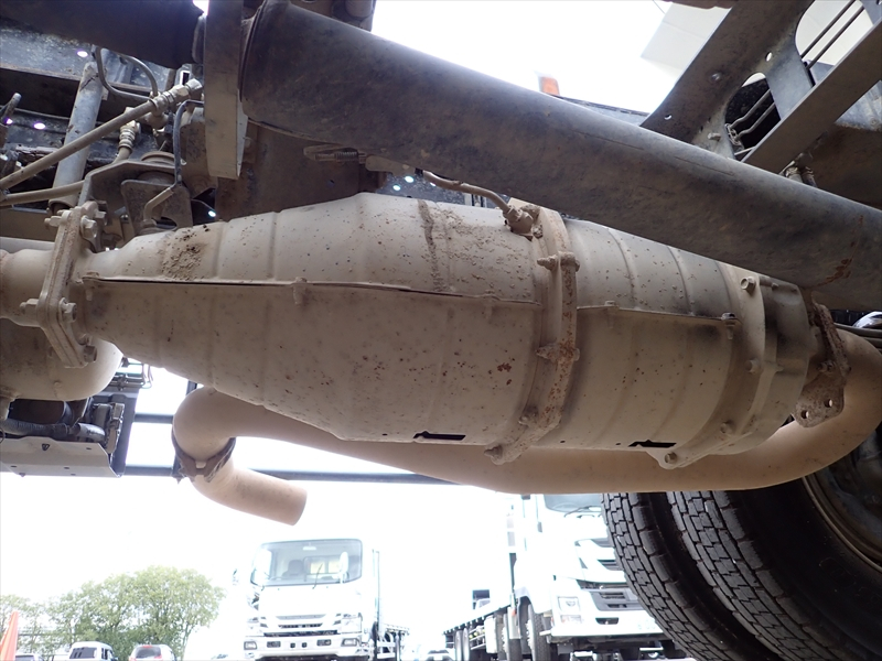 【350569】いすゞ フォワード 土砂ダンプ|中古トラックの販売・買取・査定のアイナビ