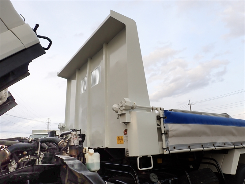 【350569】いすゞ フォワード 土砂ダンプ|中古トラックの販売・買取・査定のアイナビ