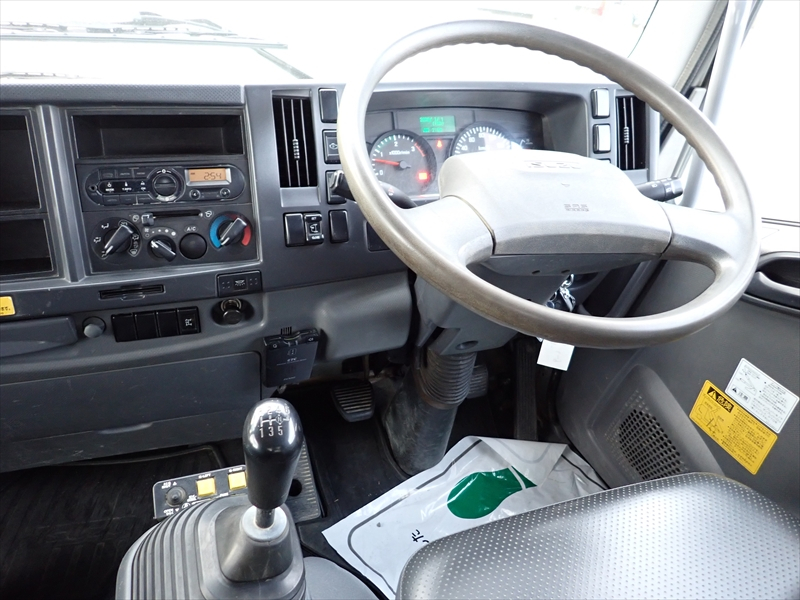 【350569】いすゞ フォワード 土砂ダンプ|中古トラックの販売・買取・査定のアイナビ