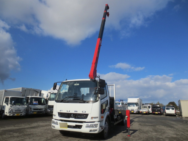 三菱ファイター4段ラジコンクレーン付|中古トラックの販売・買取・査定のアイナビ