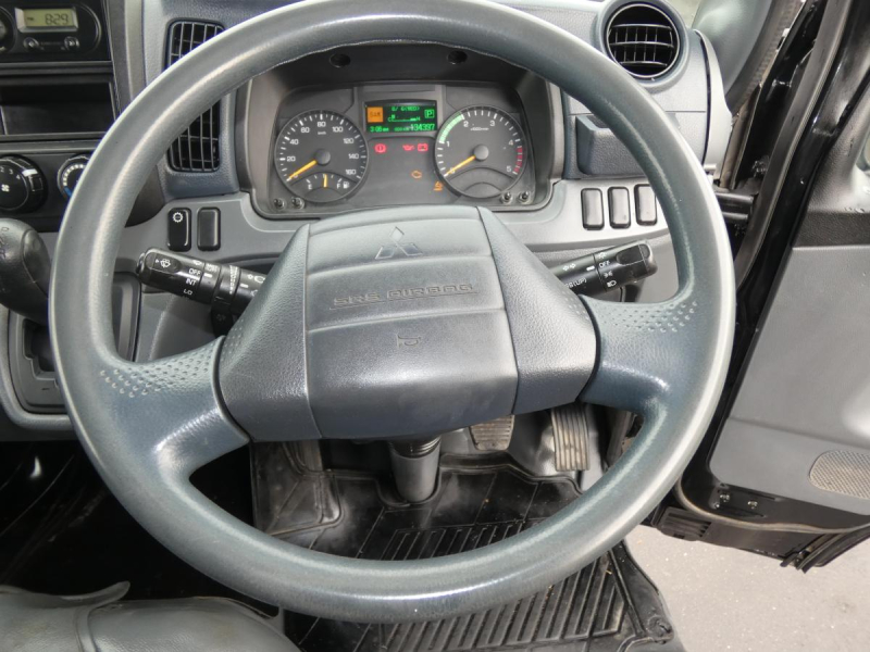 H27　1.4トン Wキャブ　4WD ETC　251141|中古トラックの販売・買取・査定のアイナビ