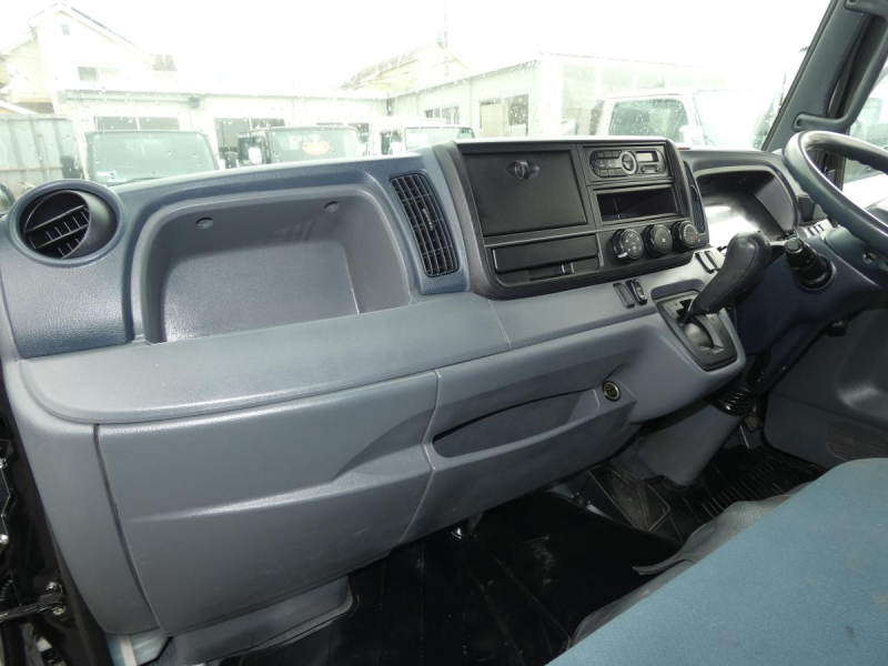 H27　1.4トン Wキャブ　4WD ETC　251141|中古トラックの販売・買取・査定のアイナビ