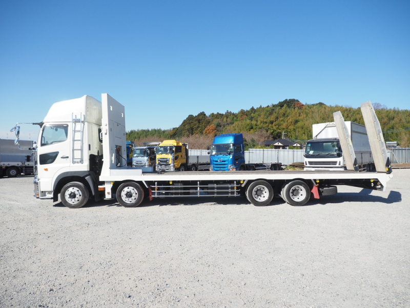 日野 セルフ プロフィア|中古トラックの販売・買取・査定のアイナビ