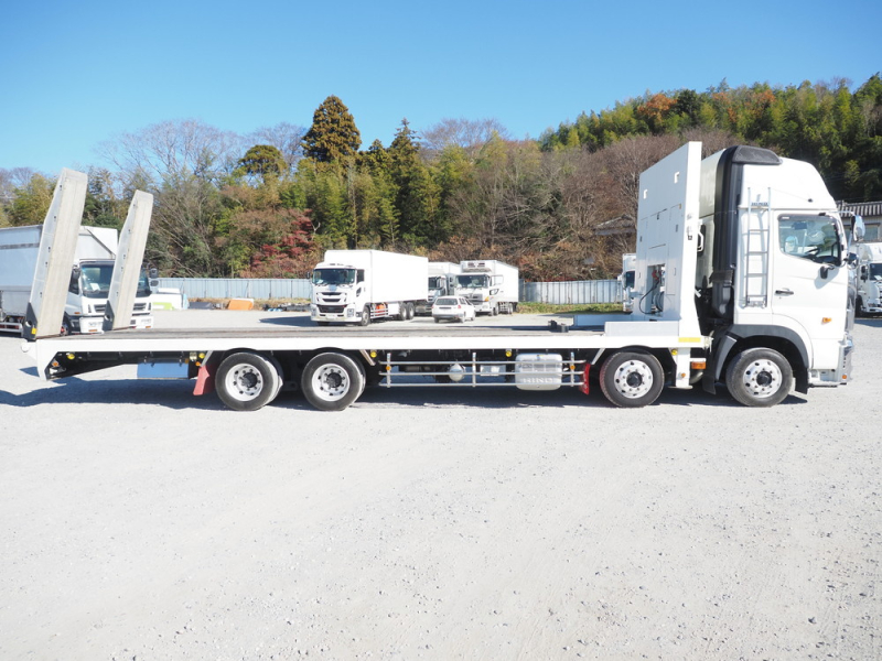 日野 セルフ プロフィア|中古トラックの販売・買取・査定のアイナビ