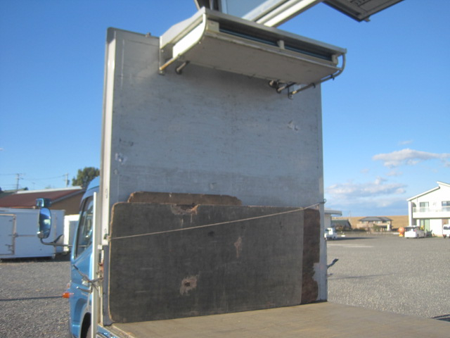 冷凍ウイング格納ゲート付超超ロング|中古トラックの販売・買取・査定のアイナビ