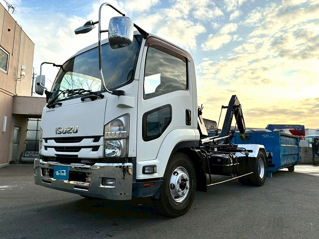 脱着装置付コンテナ専用車ベッドレスフックロールコンテナ付|中古トラックの販売・買取・査定のアイナビ