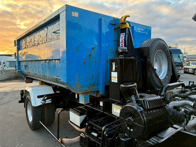 脱着装置付コンテナ専用車ベッドレスフックロールコンテナ付|中古トラックの販売・買取・査定のアイナビ