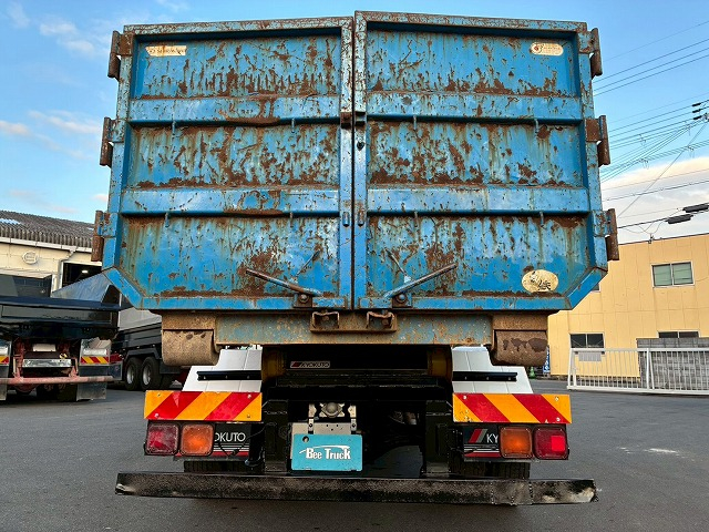 脱着装置付コンテナ専用車ベッドレスフックロールコンテナ付|中古トラックの販売・買取・査定のアイナビ