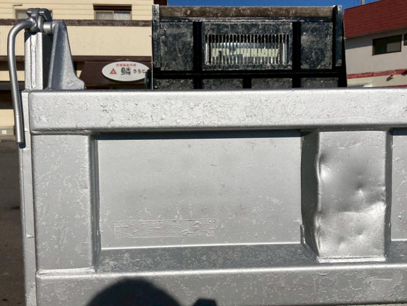 ダンプ3トン積載10尺4ナンバーフルジャストロー新明和製|中古トラックの販売・買取・査定のアイナビ