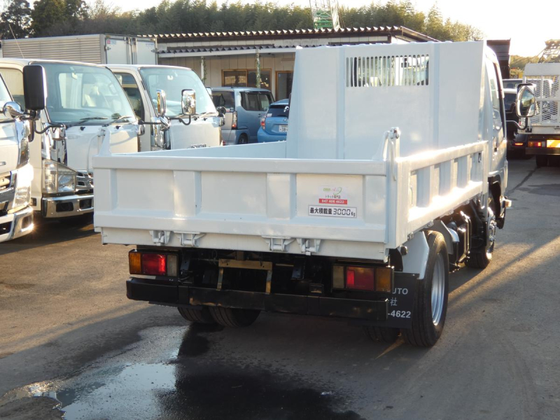 H243トン マニュアル ダンプ|中古トラックの販売・買取・査定のアイナビ