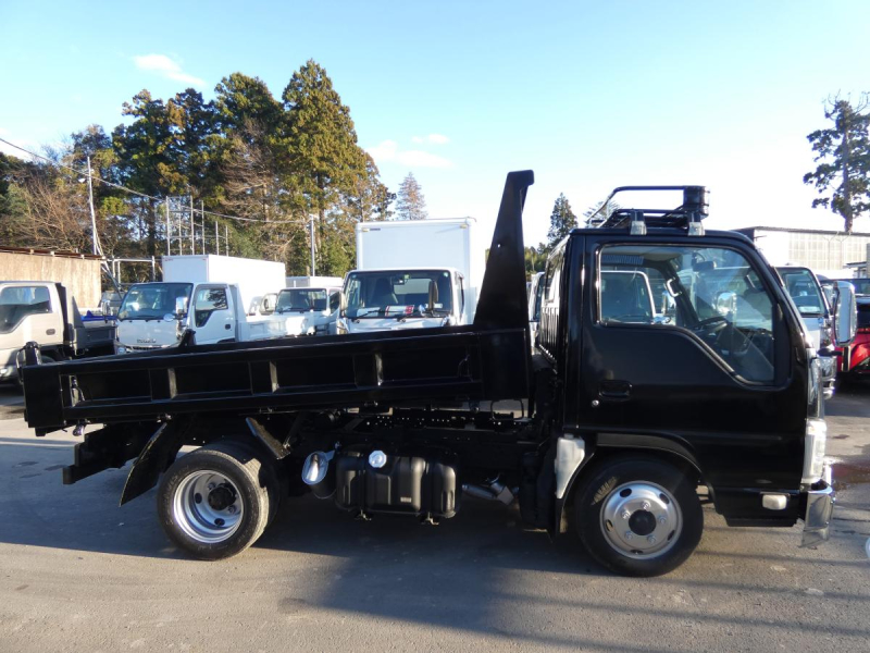 H262トン マニュアル ダンプ|中古トラックの販売・買取・査定のアイナビ