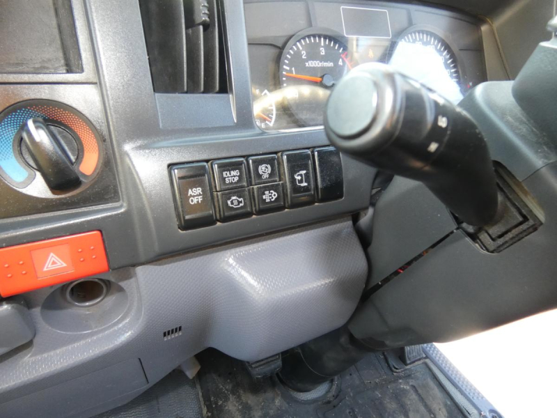 H262トン マニュアル ダンプ|中古トラックの販売・買取・査定のアイナビ