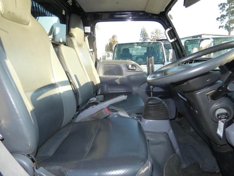 H262トン マニュアル ダンプ|中古トラックの販売・買取・査定のアイナビ