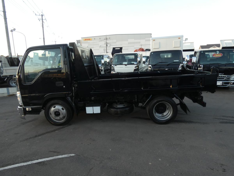 H242トン マニュアル ダンプ|中古トラックの販売・買取・査定のアイナビ