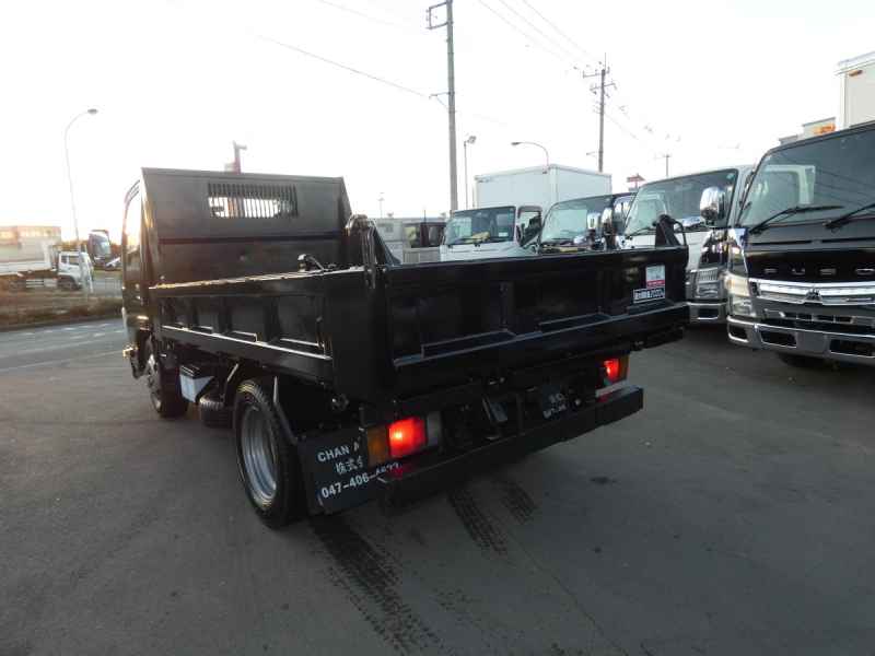 H242トン マニュアル ダンプ|中古トラックの販売・買取・査定のアイナビ