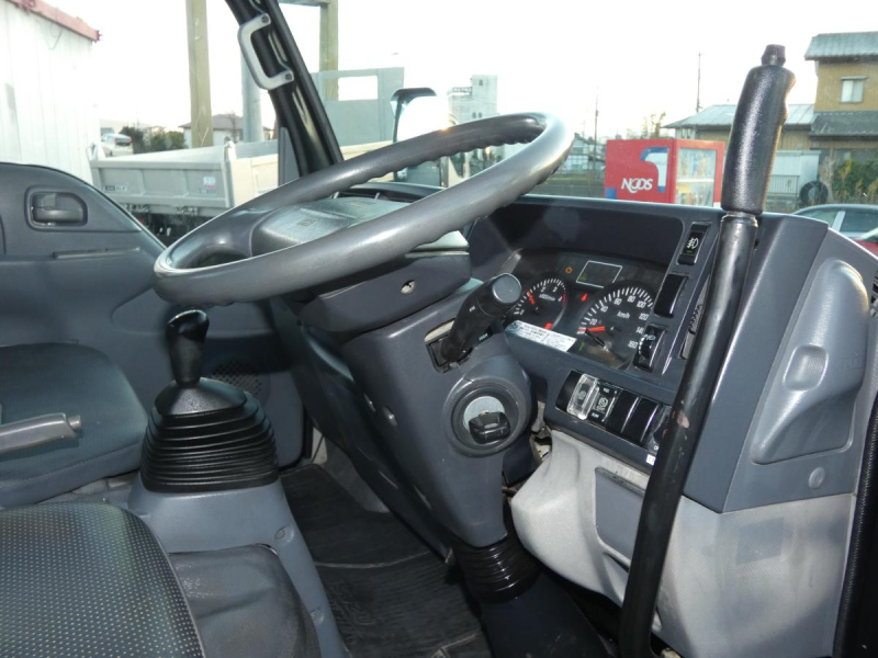 H242トン マニュアル ダンプ|中古トラックの販売・買取・査定のアイナビ